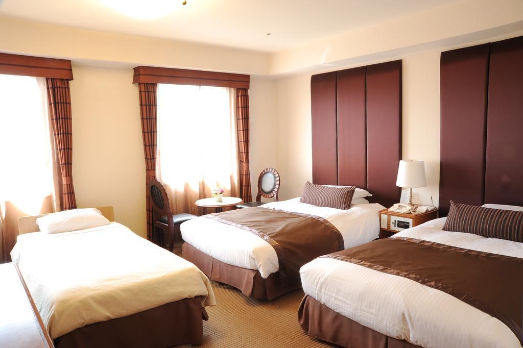 Hotel Yokohama Garden Kültér fotó