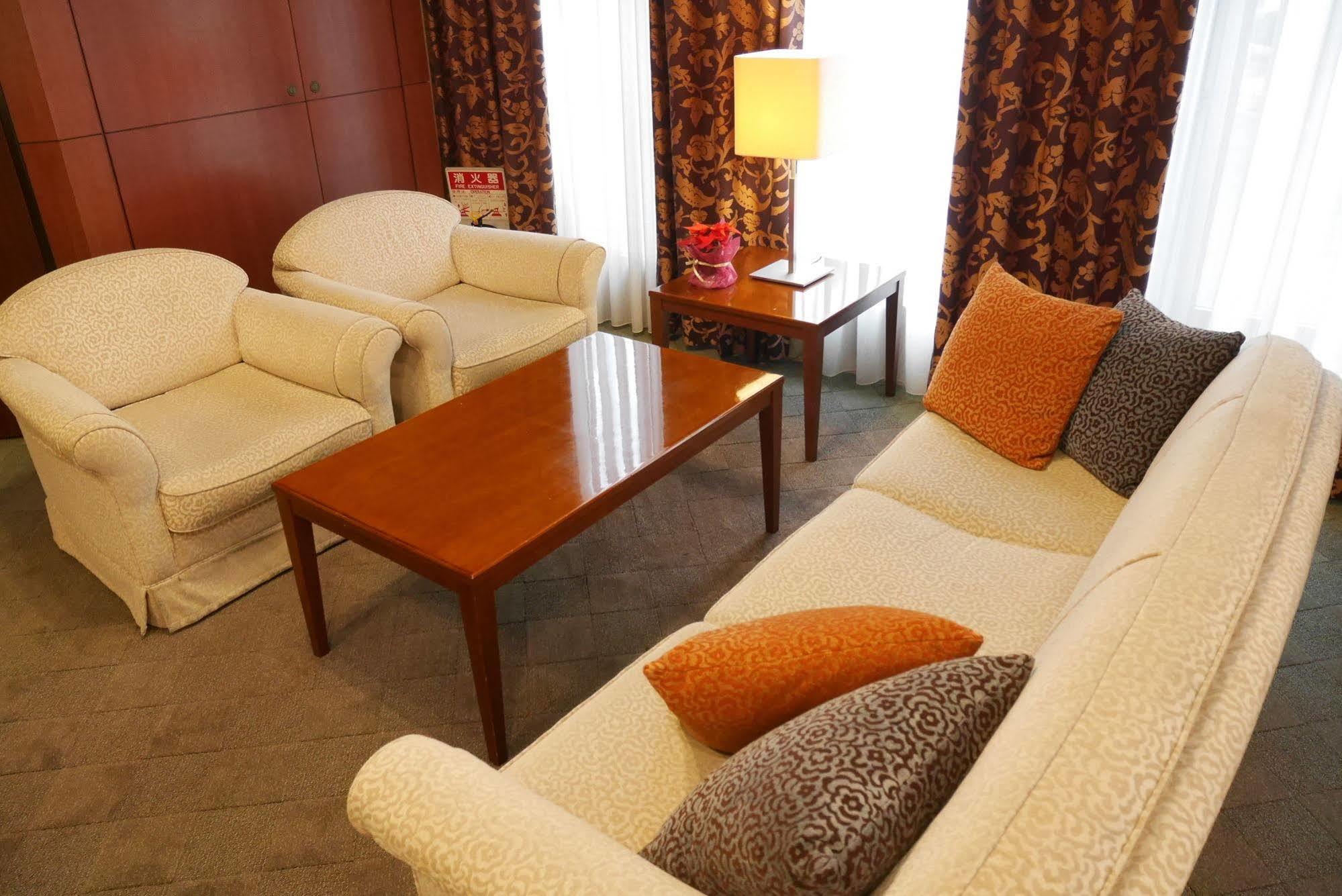 Hotel Yokohama Garden Kültér fotó