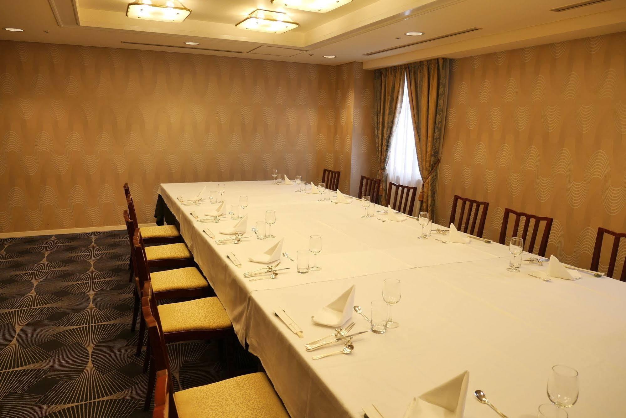 Hotel Yokohama Garden Kültér fotó
