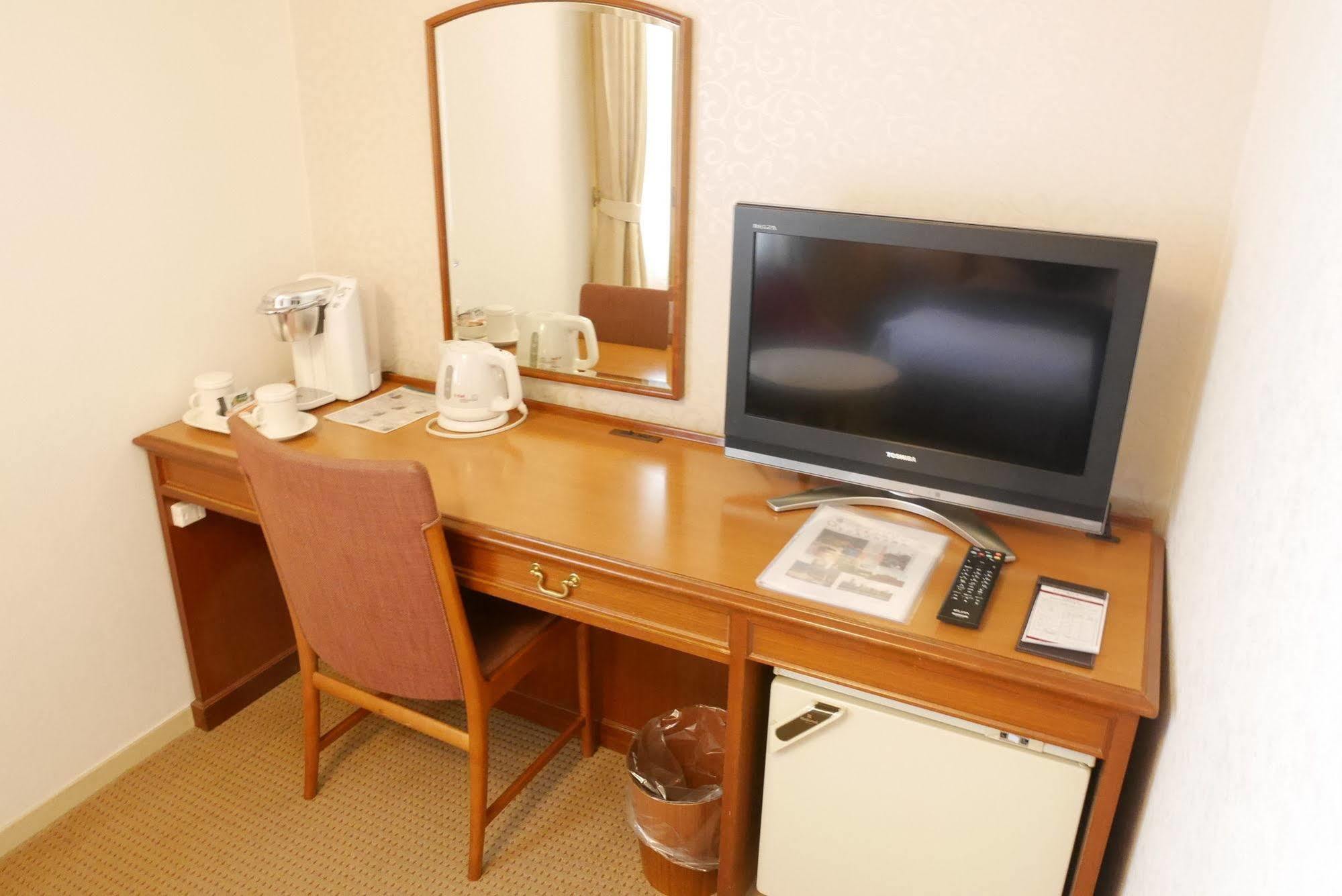 Hotel Yokohama Garden Kültér fotó